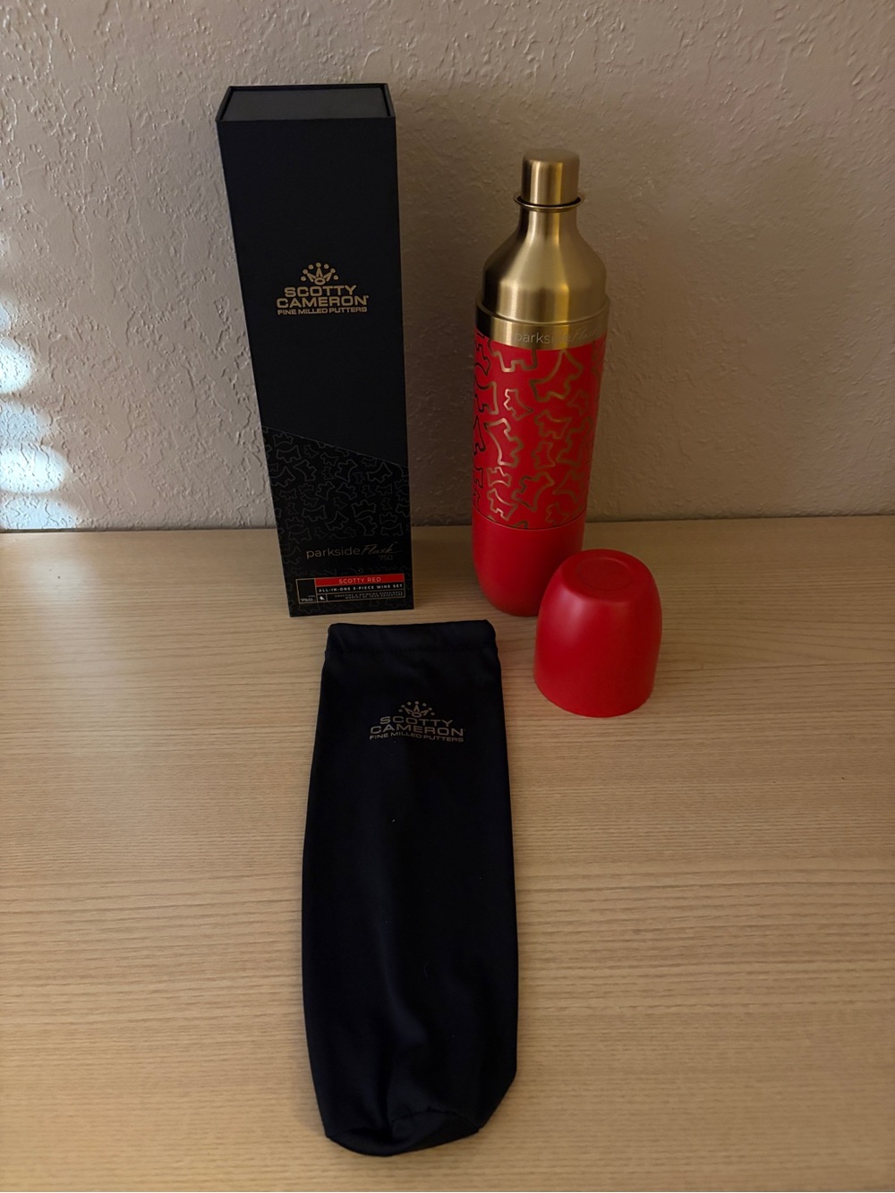 Scotty Cameron Red & Gold Stainless Steel Water Bottle Wine Carrier